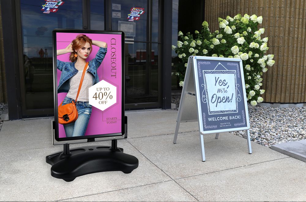 Five Ways to Display Your Outdoor Signs